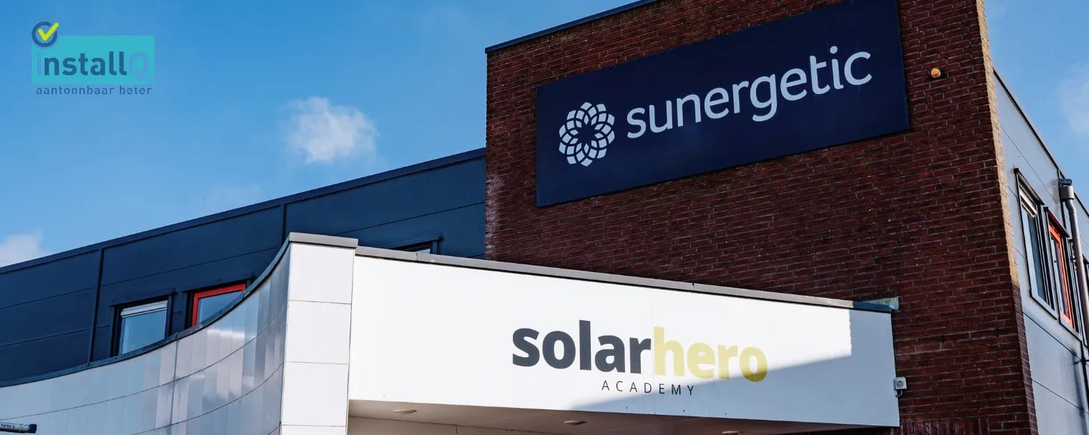 De SolarHero Academy is een officieel geaccrediteerd InstallQ exameninstituut